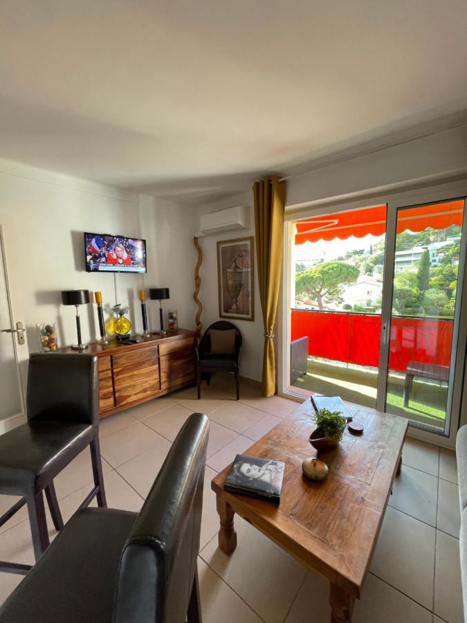 Charmant 2 Pieces Vue Sur Mer Et Monte-Carlo A Roquebrune Cap Martin Buitenkant foto